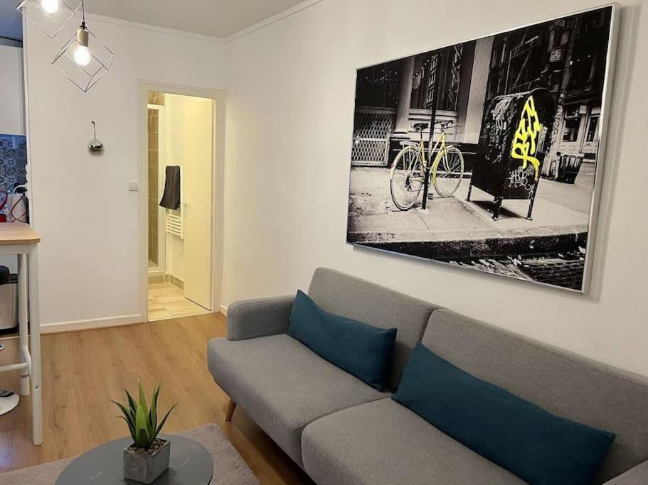 Le Comte Est Bon, Quartier Antiquaires Apartment Dijon Bagian luar foto